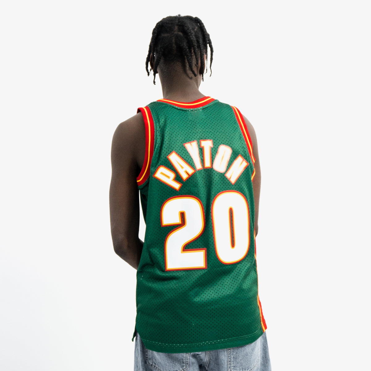  Mitchell & Ness NBA Swingman Alternate Jersey Bucks 96 Ray  Allen Dark Green SM : Sports & Outdoors