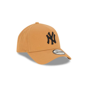 New York Yankees 9FORTY Black Wheat A-Frame MLB Snapback Hat