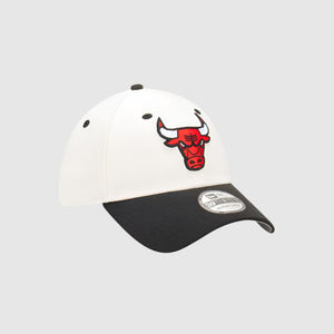 Chicago Bulls 39THIRTY Two-Tone NBA Fitted Hat