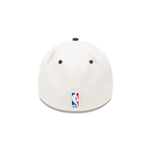 Chicago Bulls 39THIRTY Two-Tone NBA Fitted Hat