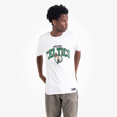 Boston Celtics Nike Essential Logo T-Shirt - White - Mens
