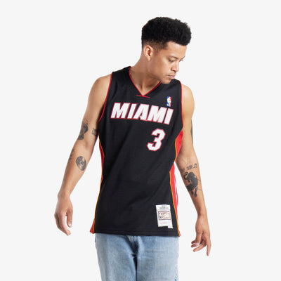 New retro jerseys from Mitchell & Ness featuring Dwyane Wade is now  available to shop online ⚡️⁠ ⁠ #NBA #HardwoodClassics #Jerseys…
