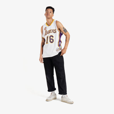 LakeShowYo on X: this year's Lakers classic edition jerseys https