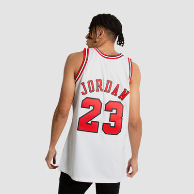 Kobe bryant hotsell jordan jersey