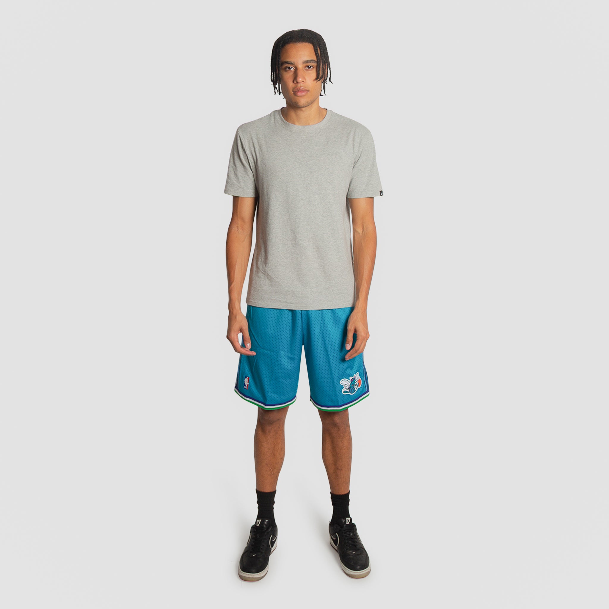 Charlotte Hornets Dri-FIT Play Youth Shorts - Teal - Throwback