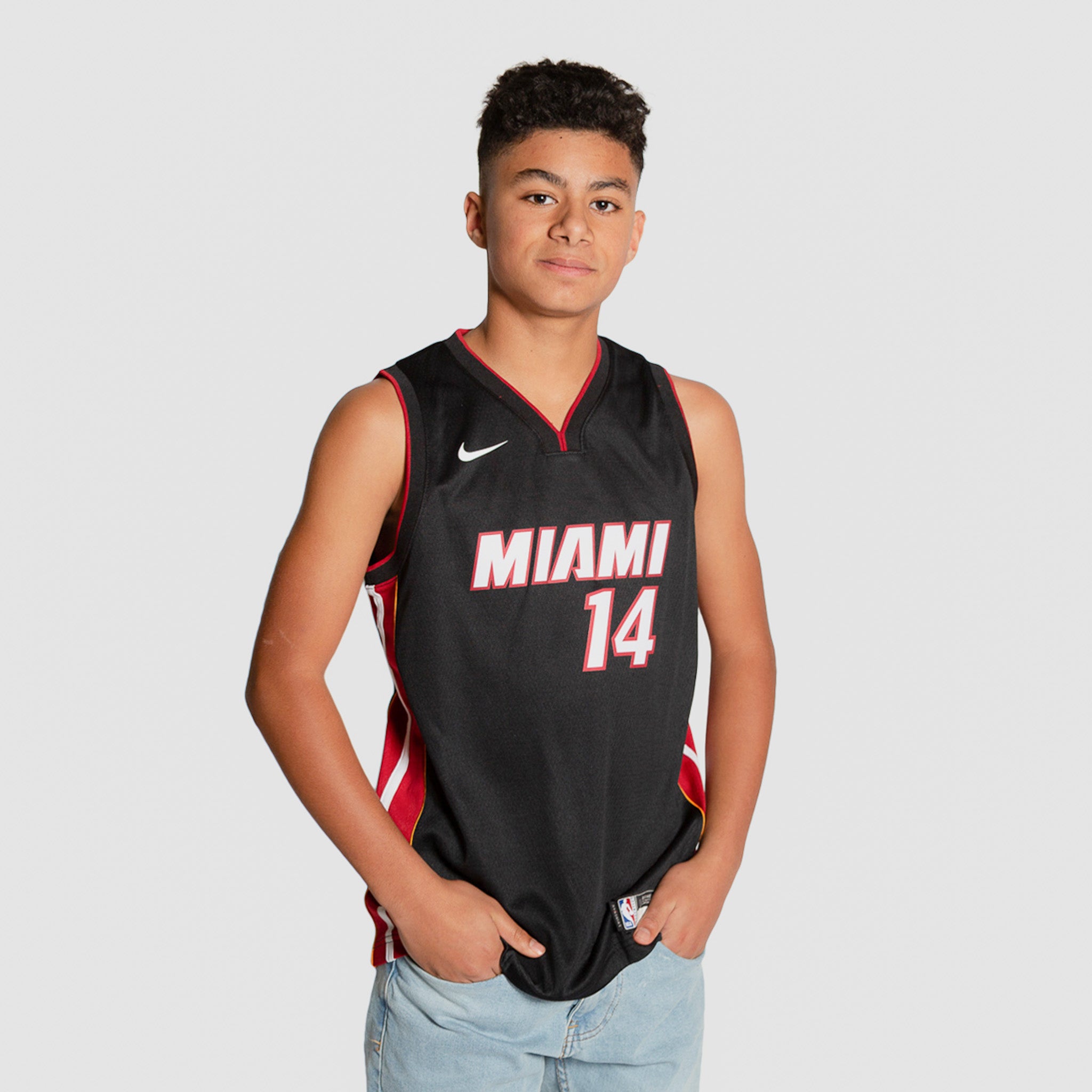 Unisex Miami Heat Tyler Herro Nike White 2022/23 Swingman Jersey - City  Edition