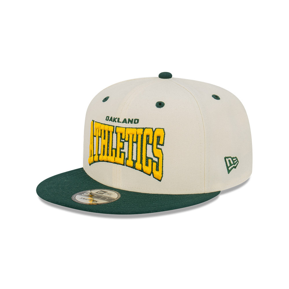 Oakland A's Mitchell and Ness hat (size 7 3/8)