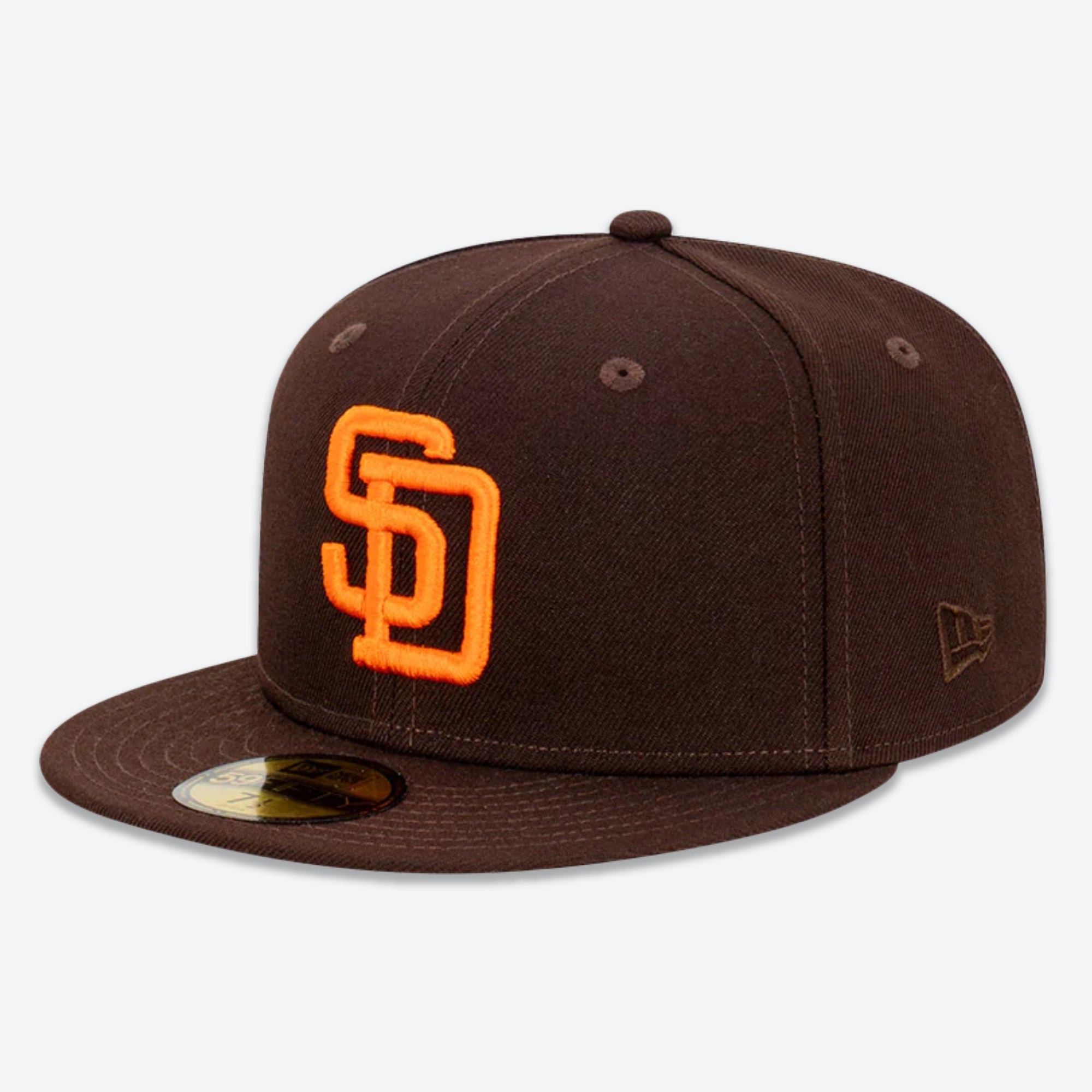 SAN DIEGO PADRESS OFF WHITE METALLIC GOLD BRIM NEW ERA FITTED HAT