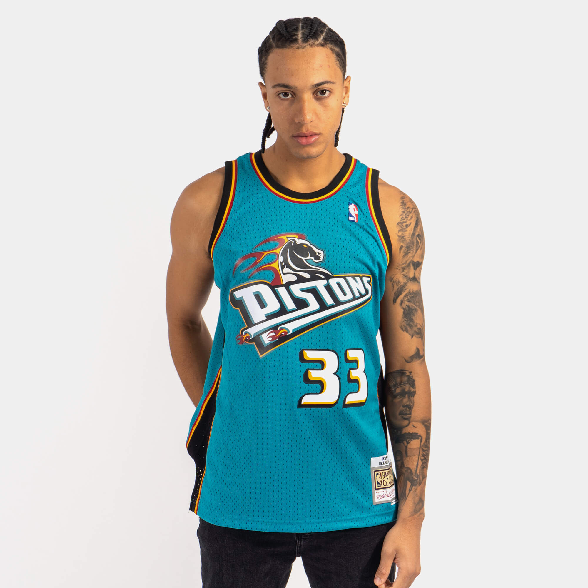 🎽 MOTOWN CLASSICS // '99 Grant Hill Detroit Pistons HWC Swingman Jerseys  available in-store & online @ basketballjerseyworld.com TAP TO…