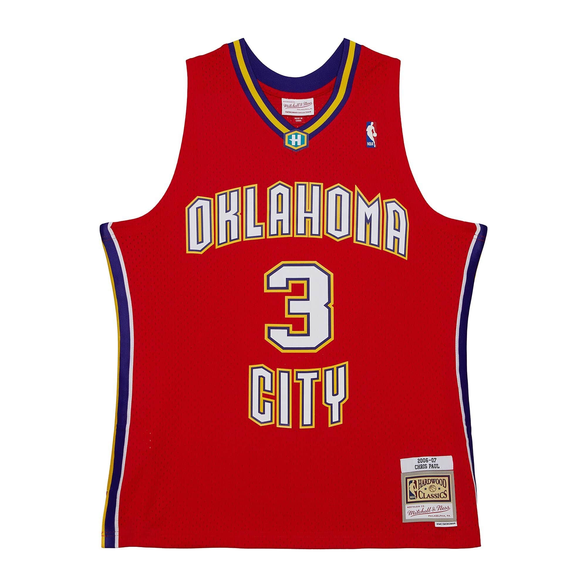 In honor of Valentine's Day, never forget when the Oklahoma City Hornets  wore their special edition red jerseys for V-Day in 2007 against…